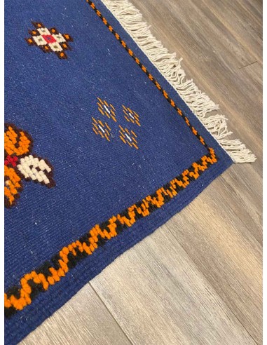 Tapis en laine bleu à motifs berbères, 40 x 60 po