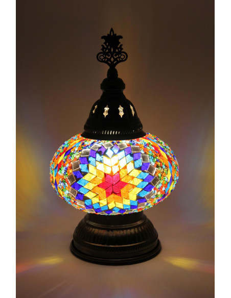 Lampe de table basse MB3 aux couleurs variées
