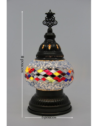 Table lamp with varied colors