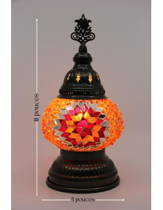 Lampe turque en mosaïque à étoile rouge sur fond ambré,... 2