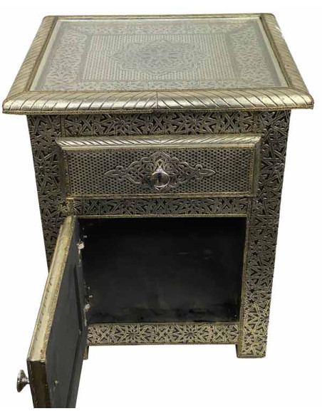 Table de nuit marocaine