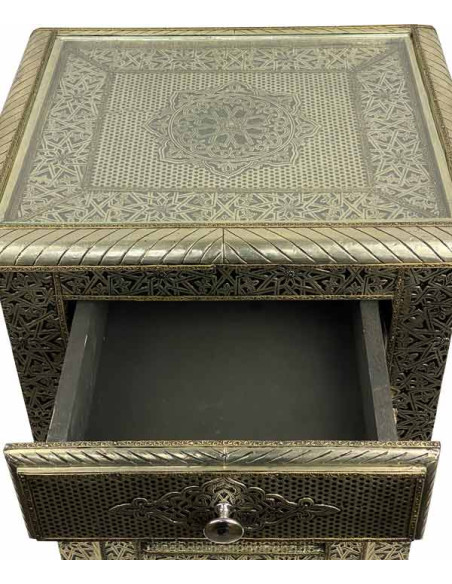 Table de nuit marocaine