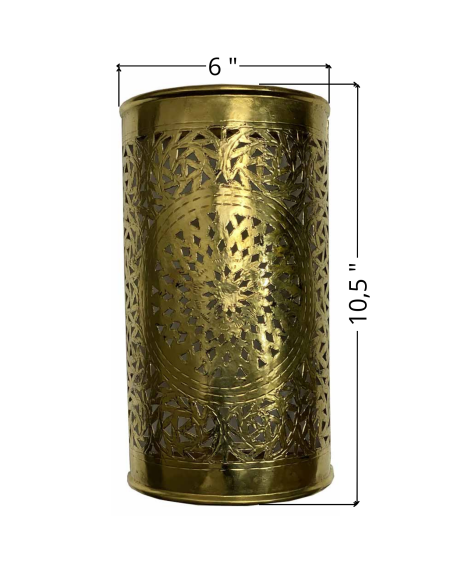 Applique murale marocaine en cuivre ajouré, demi-cylindre à étoile