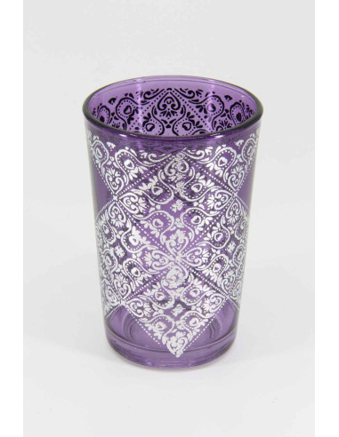 Six tea glasses with a silver pattern