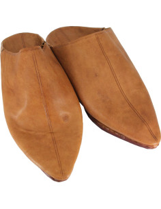 Babouche marocaine pour femme au bout pointu, caramel unie 2