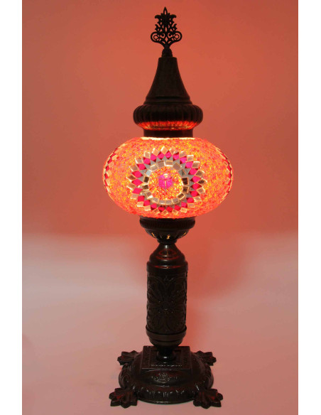 Lampe turque en mosaïque rouge à médaillon, 19 po