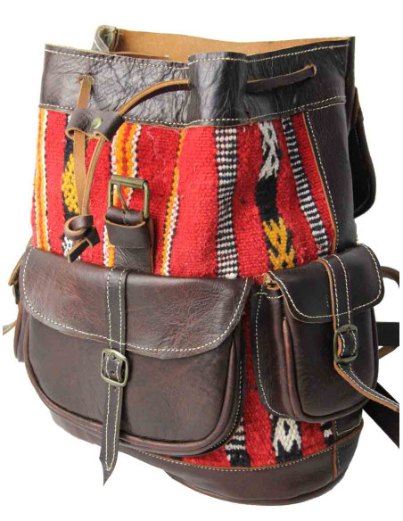 Sac à dos en cuir marron et kilim rouge