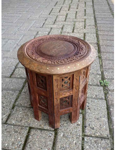 Table ronde en bois de sheesham sculpté, 12 po 2