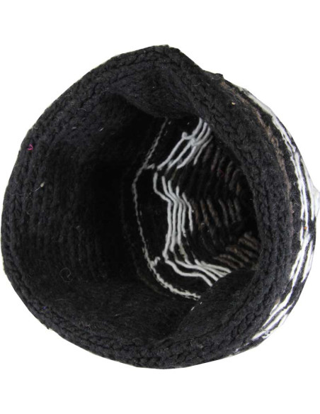 Black wool Berber beanie with white patterns