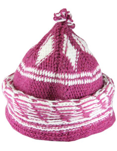 Fuchsia wool Berber beanie with white patterns