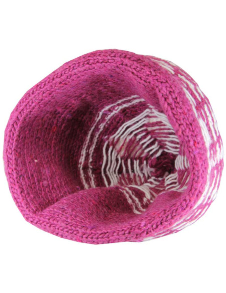 Fuchsia wool Berber beanie with white patterns