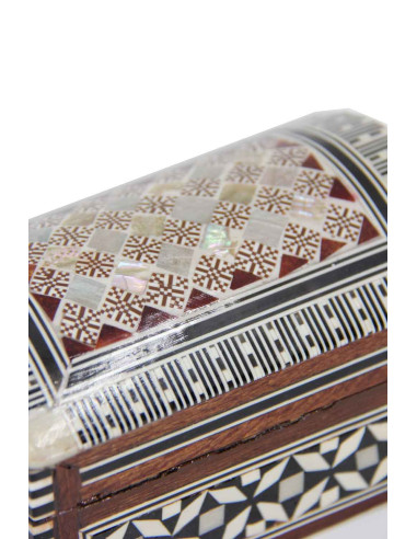 Mother-of-Pearl Box Model 5