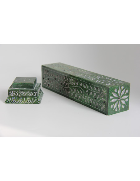 Square green engraved incense tower