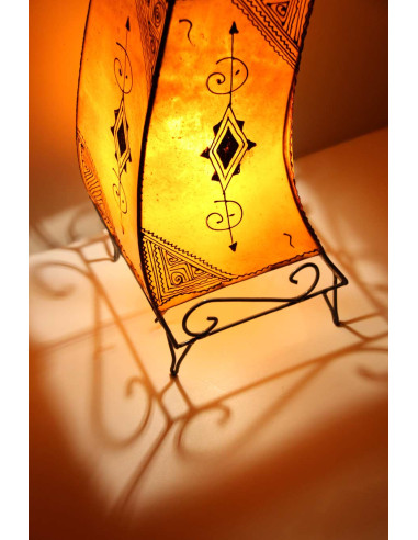 Lampe marocaine en cuir T3 Motif 1