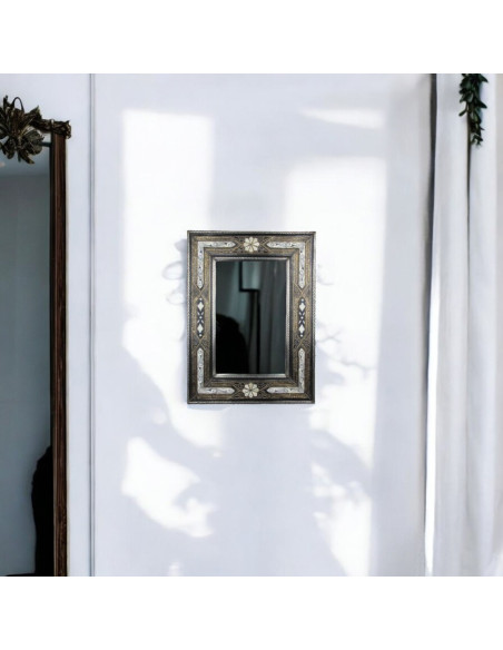Moroccan rectangular mirror, silver frame with white patterns
