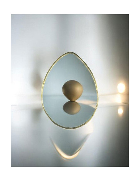Egg-shaped Mirror