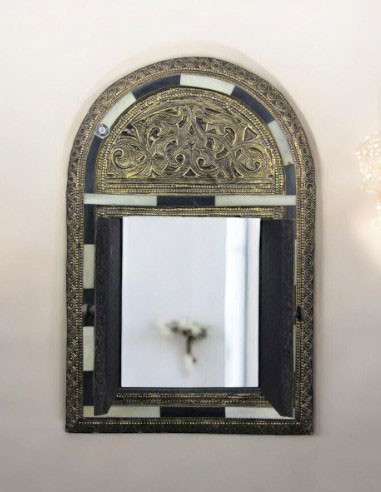 Copper mirror door