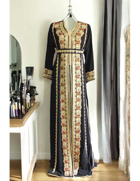Kaftan marocain noir et dorée