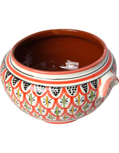 Soup tureen set with red bowls