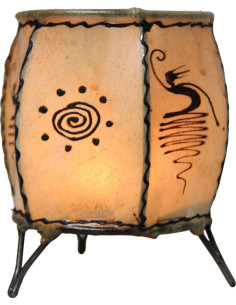 Bougeoir marocain en cuir peint au henné, beige à spirale