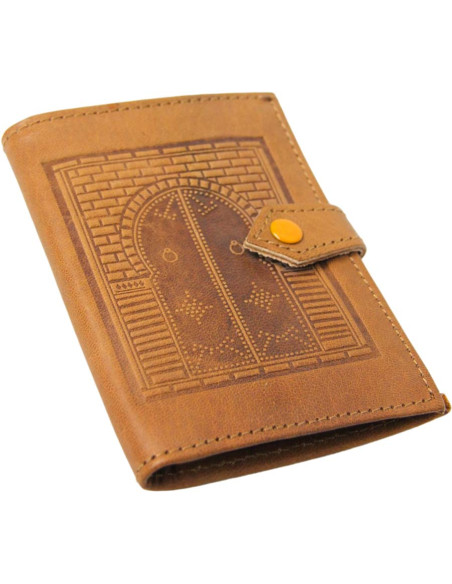 Unisex caramel leather wallet