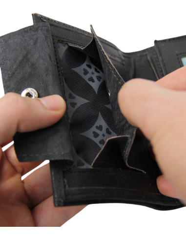 Unisex black leather wallet