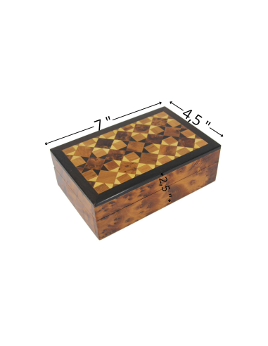 Decorated thuya wood box