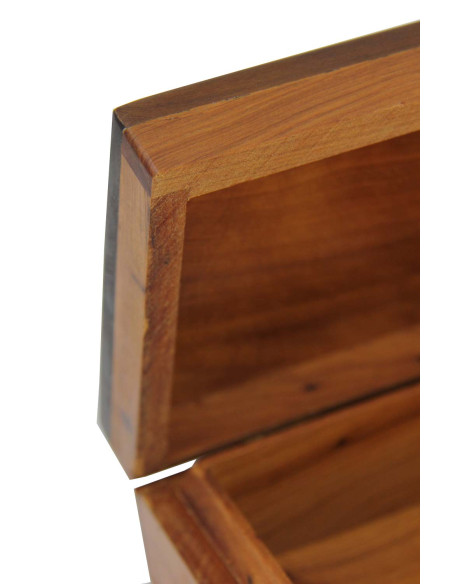 Decorated thuya wood box