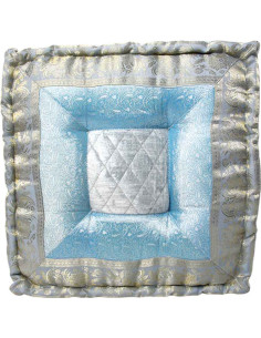 Coussin de sol brocart bleu ciel et argent, 18 x 18 po