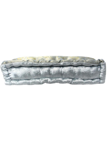 Coussin de sol brocart bleu ciel et argent, 18...