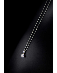 925 silver necklace with triangle and black stone