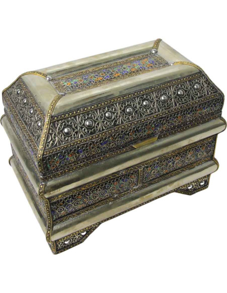 Moroccan oriental chest