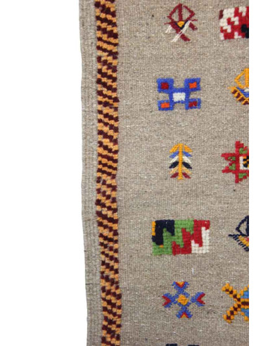 Tapis en laine gris à petits motifs berbères...