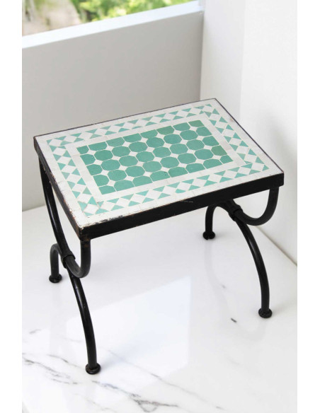 Table marocaine en mosaïque blanc et vert