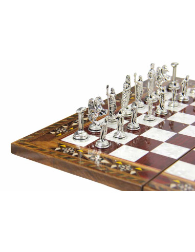 Jeu d'échecs en bois marqueté, plateau plat
