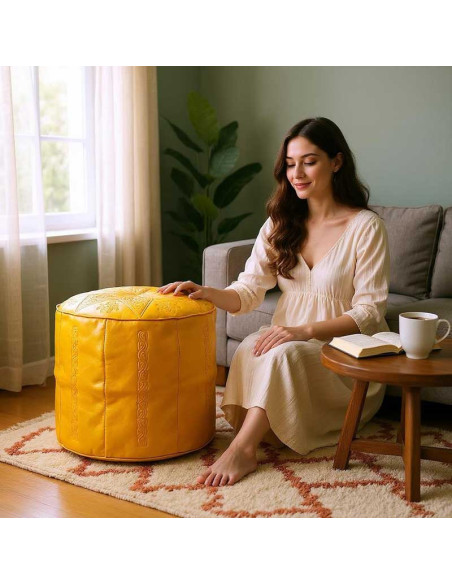 Pouf marocain Casablanca en cuir jaune – Ø 18 po