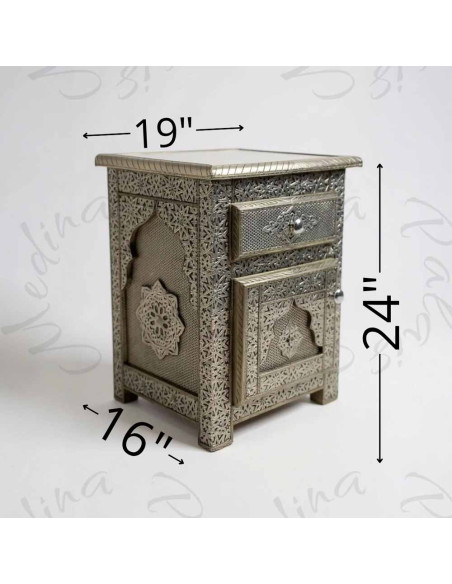Table de nuit marocaine