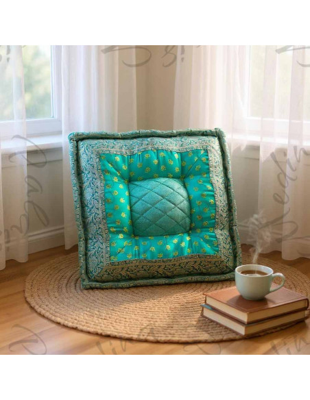 Coussin de sol brocart vert émeraude, 18 x 18 po