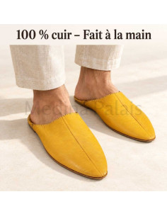 Paire de babouches marocaines pointues pour homme en cuir jaune 2