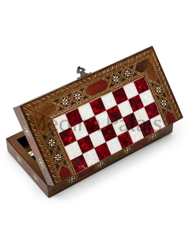 Coffret échecs et backgammon en noyer marqueté...
