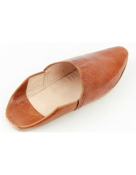 Babouche marocaine au bout pointu simple noir