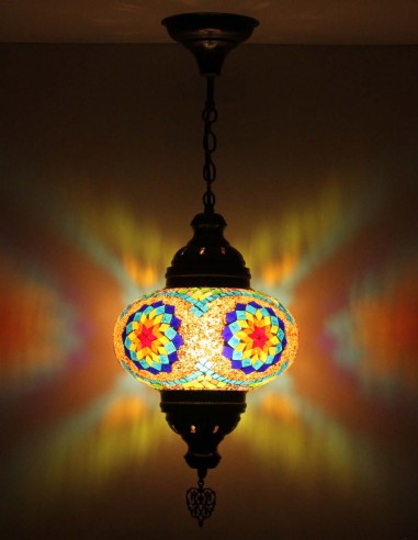 Suspension turque en mosaïque blanche à rosaces...