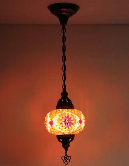 Suspension turque en mosaïque rouge à étoile rose sur fond crème, Ø 6,5 po