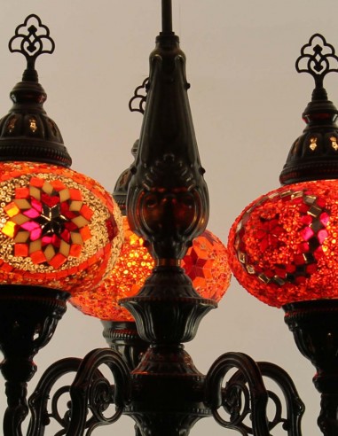 Lustre turc 5 globes en mosaïque aux tons rouges