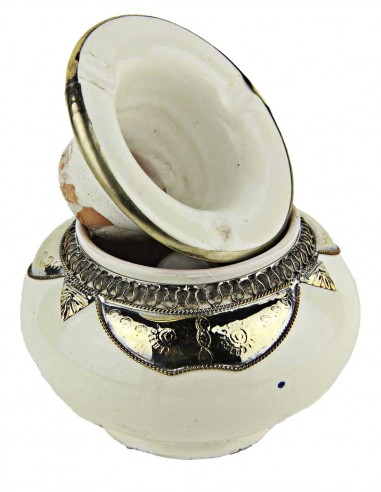 Moroccan ashtray T3, white with silver metal...