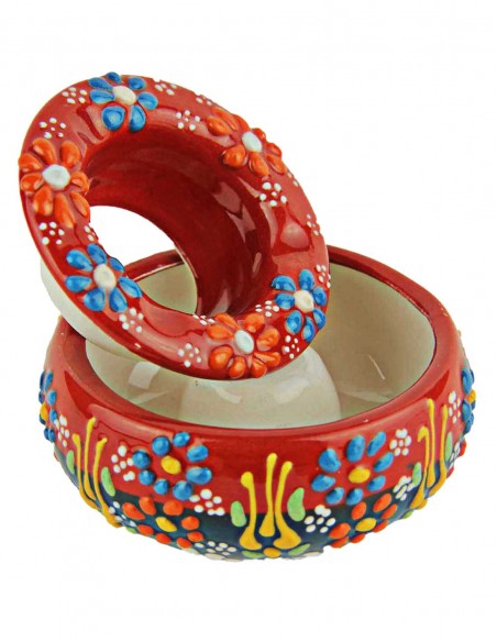Cendrier coloré T1 rouge à fleurs en relief