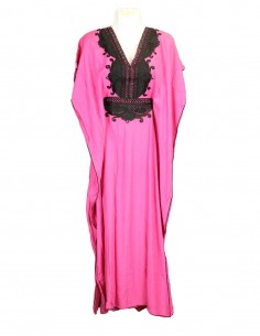 Women's pink djellaba with black embroidery