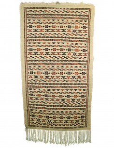 Tapis en laine Mergoum