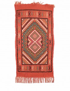 Mergoum wool rug in red with pink diamond medallion, 21 x...