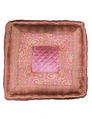 Coussin de sol brocart rose et or, 18 x 18 po